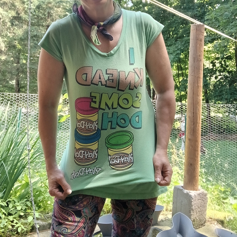 Green Graphic T-Shirt with Fun Print